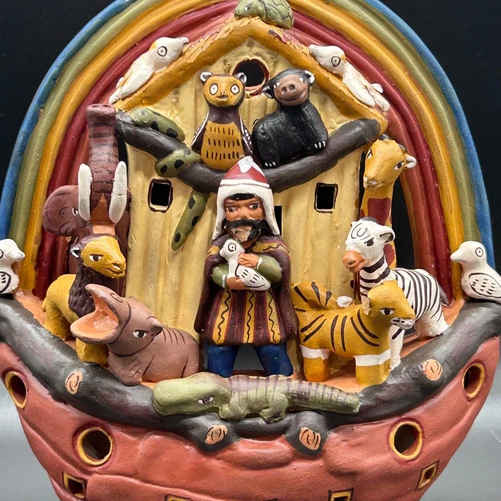 Noah's Ark Studio Pottery Clay Hand Painted  Tea‎ Light Votive Rainbow Animals